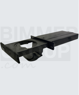 Keleivio pusės puodelio laikiklis BMW 5 serijai (E60/E61)